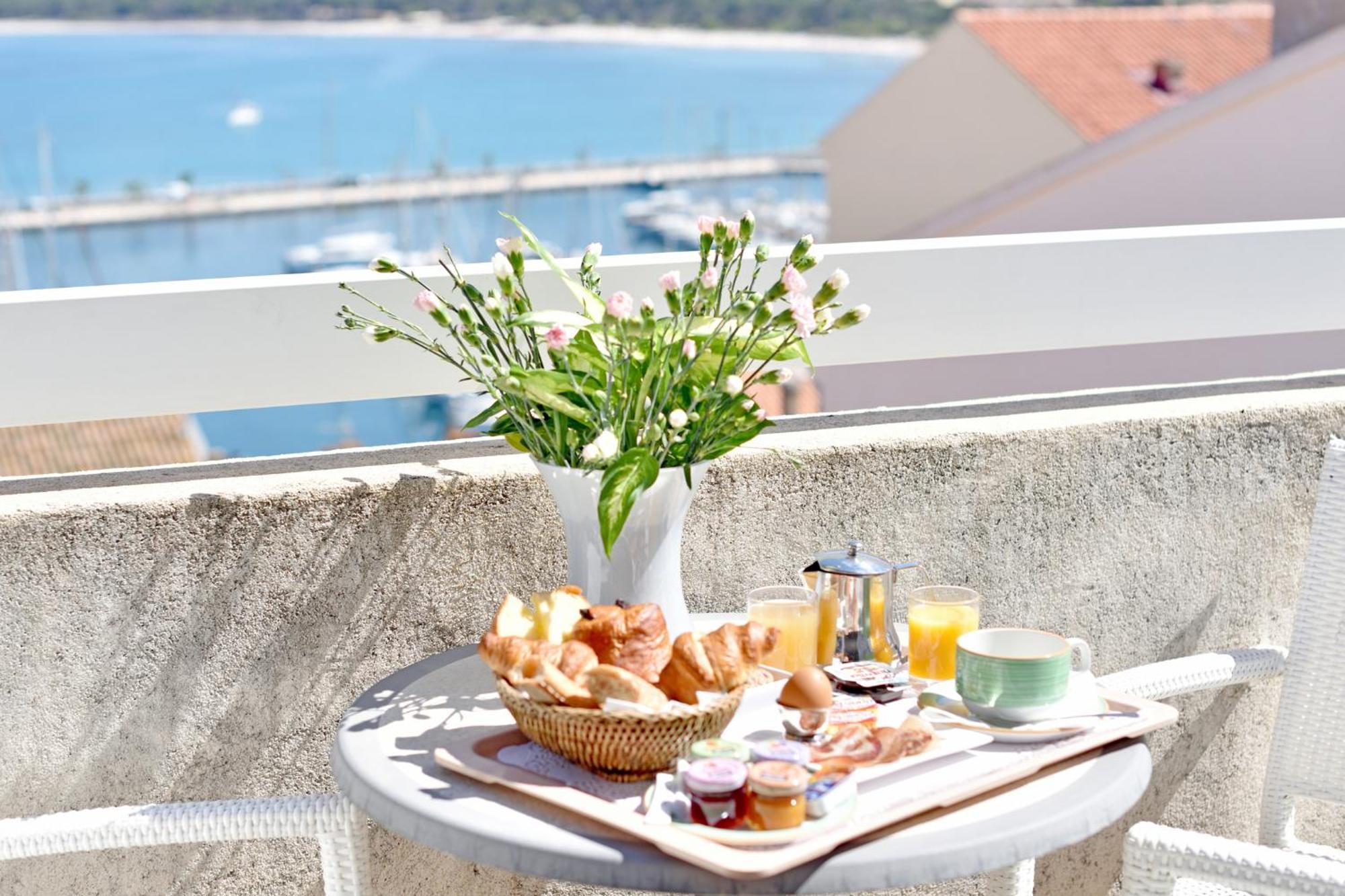Hotel Le Rocher Calvi  Exteriér fotografie